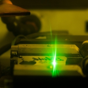 taglio-laser-oro-argento-laboratorio-orafo-roma-flambojan