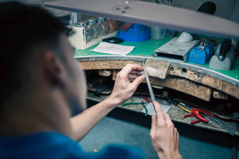 lavorazione di finitura gioielli laboratorio orafo roma