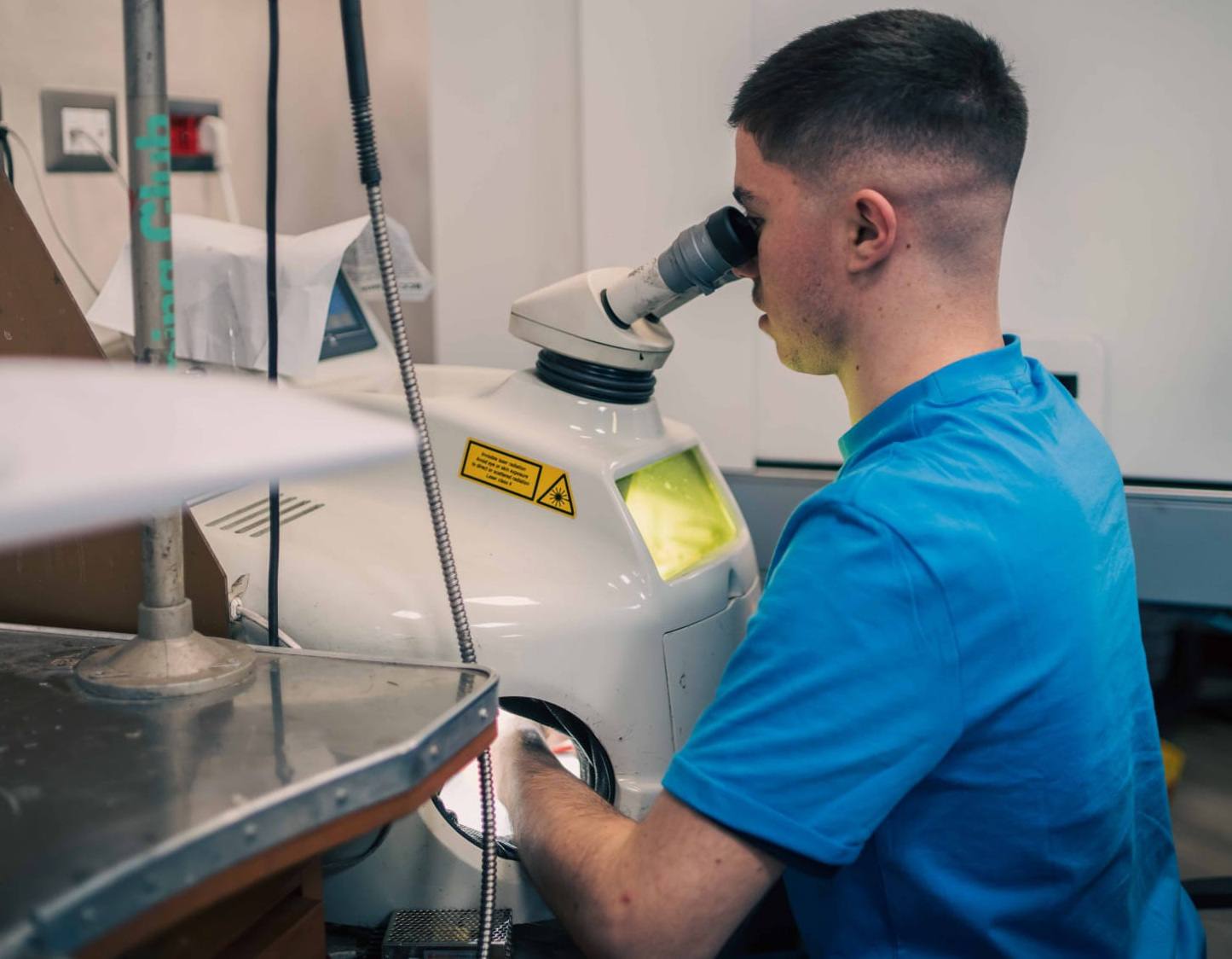 Laboratorio Orafo Roma Flambojan saldatura a laser gioielli personalizzati