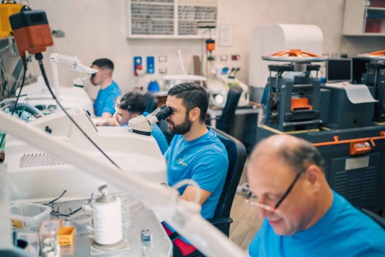 Come diventare orafo moderno